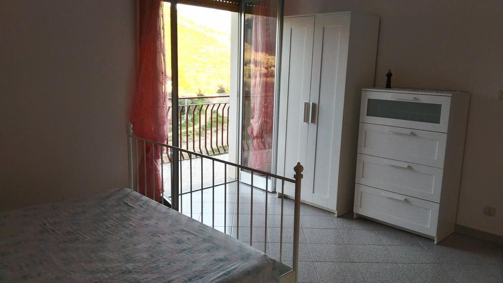 Casa Marina Apartment Лингуаглоса Екстериор снимка